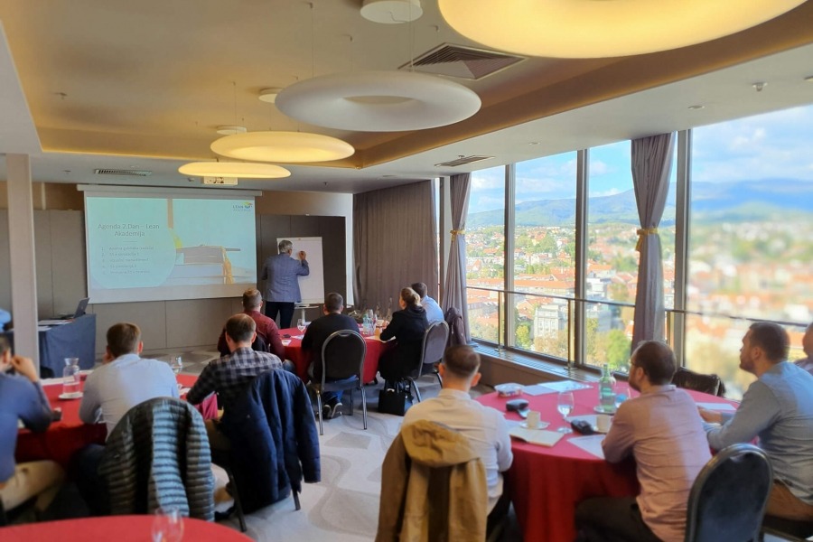 NOVE TEHNOLOGIJE, NOVE VJEŠTINE: ZAŠTO JE EDUKACIJA KLJUČNA ZA ODRŽAVANJE KONKURENTNOSTI